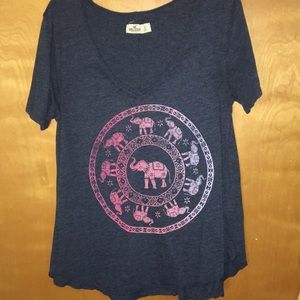 Hollister shorts sleeve elephant print shirt